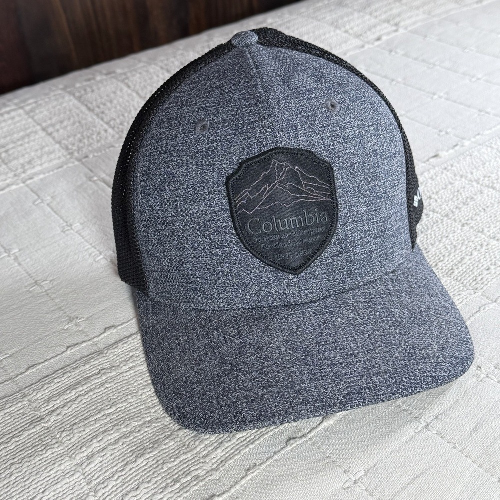 Columbia Flex Fit Mesh Trucker Men's Size L/XL Fitted Gray Black Columbia Patch